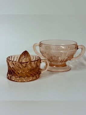 Vtg Pink Depression Glass Mini Juicer & Floral Dish Grandma Decor Lot of 2 READ